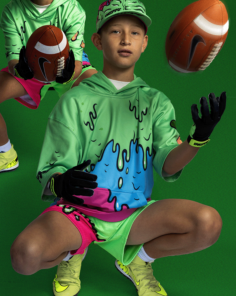 ZOMBIE MODE PUMP HALF SLEEVE HOODIE